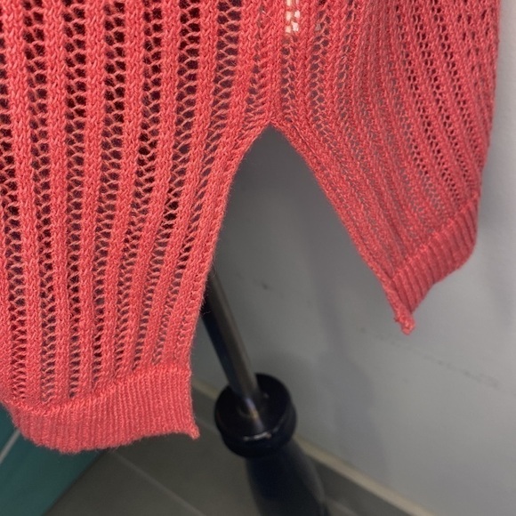 PINK SWEATER ✨✨✨ - Picture 5 of 5